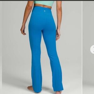 Lululemon Sz 6 Groove Super High Rise Flared Pant